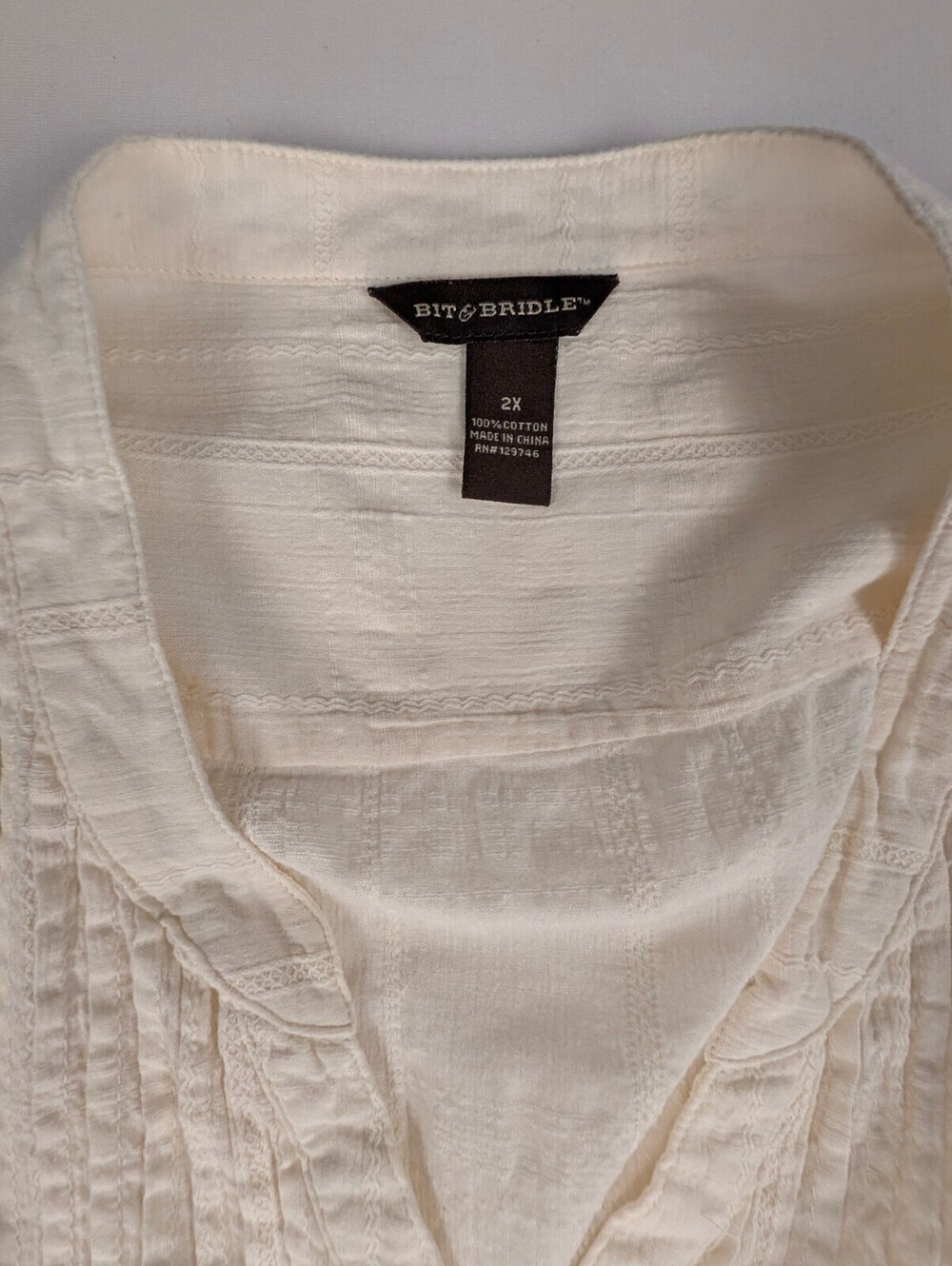 Bit & Bridle Women's Cotton Ivory Long Sleeve Pintuck Tunic Blouse 2XL - Picture 4 of 8